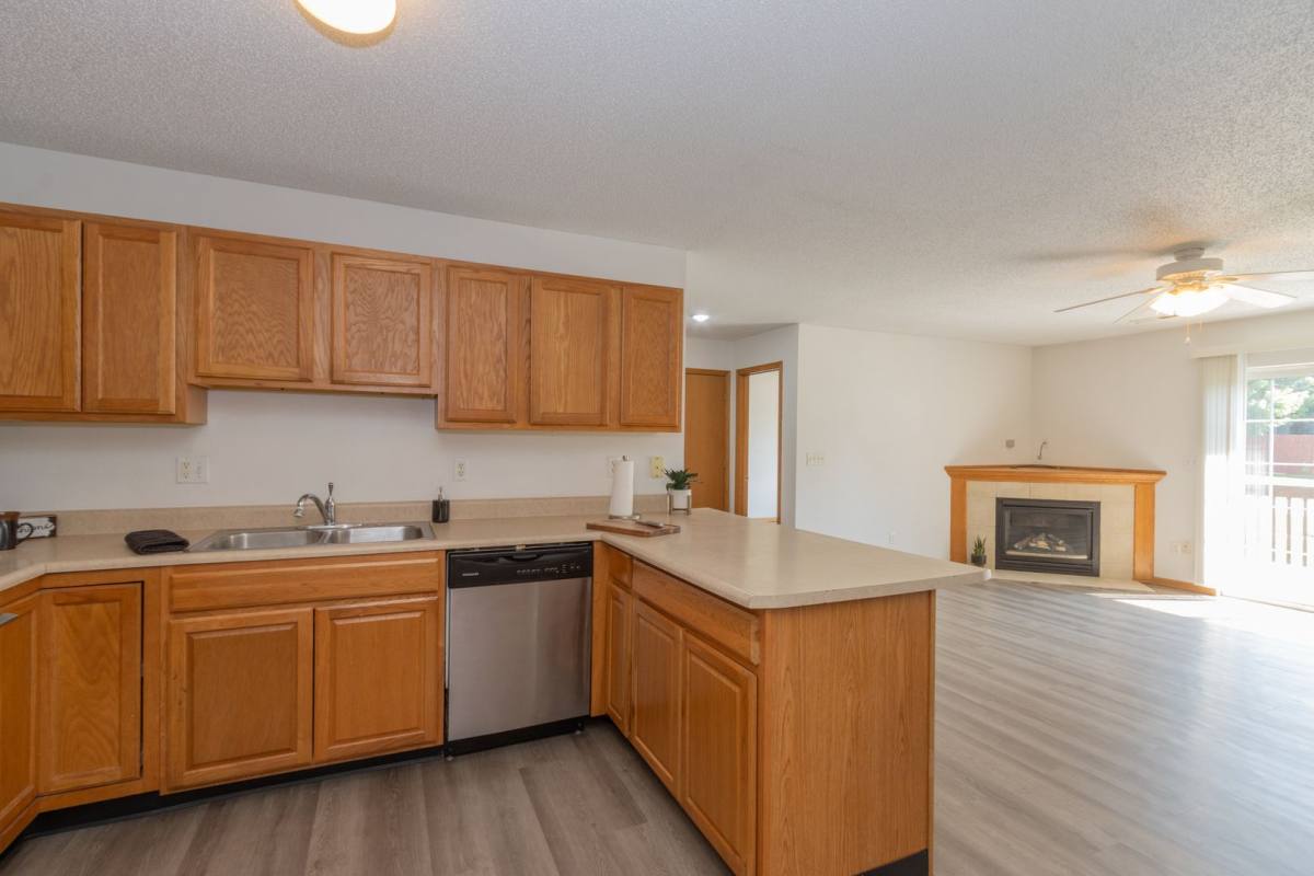 Apartment for rent at 531 - 627 Potter St, Tiffin, IA 52340