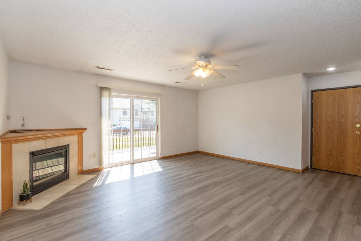 Apartment for rent at 531 - 627 Potter St, Tiffin, IA 52340