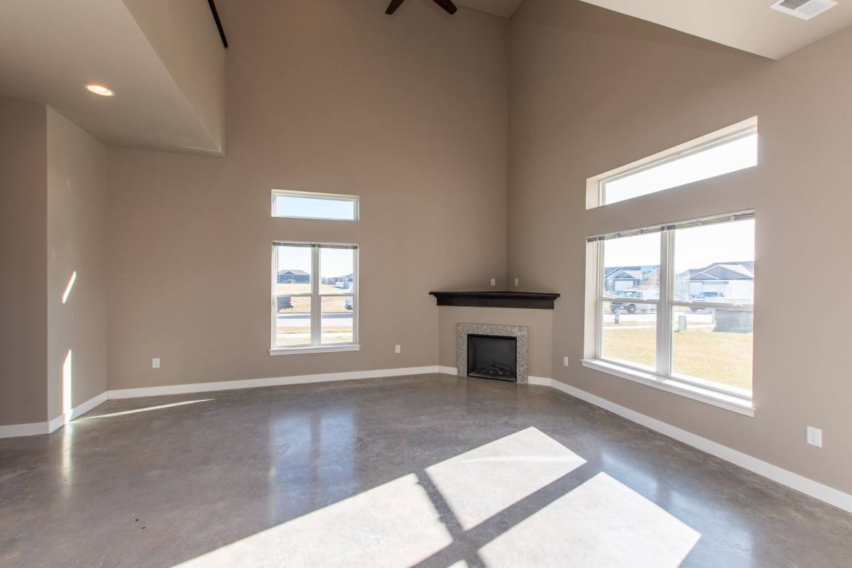 Townhouse for rent at 139-425 Bainberry St, Tiffin, IA 52340