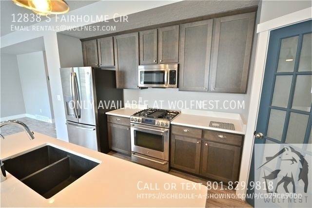 Townhouse for rent at 12838 S Fairholme Circle, Herriman, UT 84096