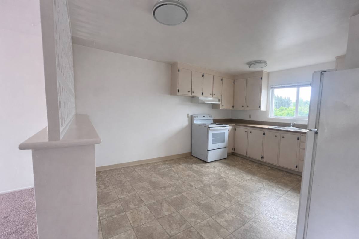 Apartment for rent at 1176 Rex Rd, Hayward, CA 94541