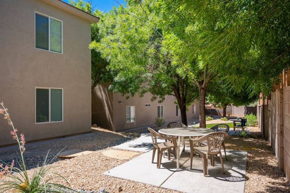 Condo for rent at 184 S Valley View Dr, Saint George, UT 84770
