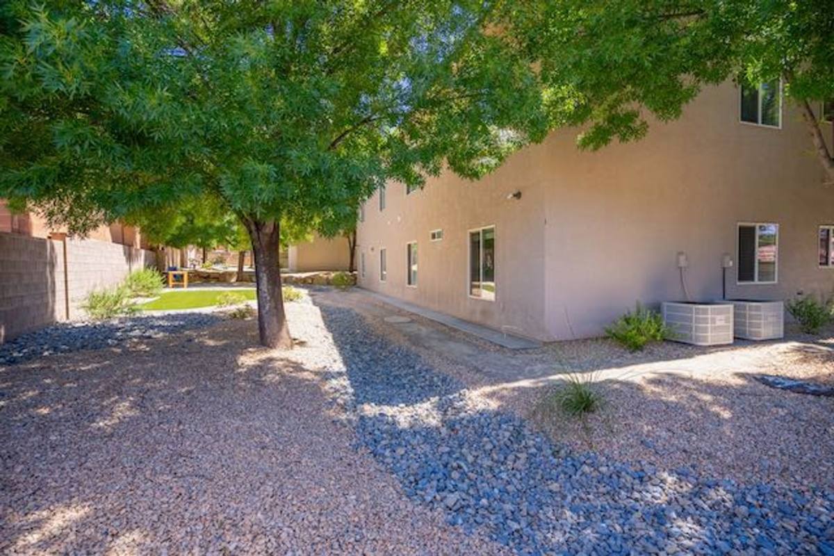 Condo for rent at 184 S Valley View Dr, Saint George, UT 84770