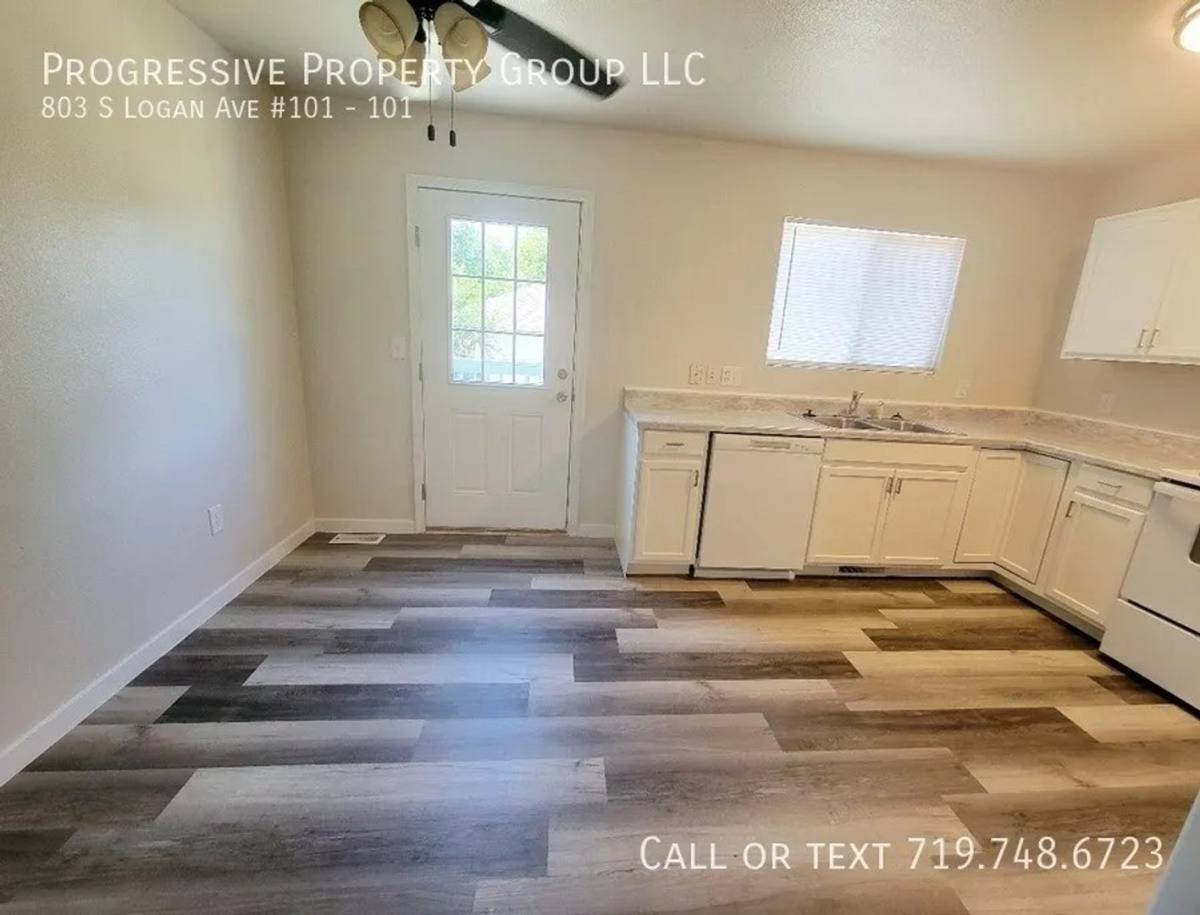 Townhouse for rent at 803 S Logan Ave #101, Colorado Springs, CO 80910