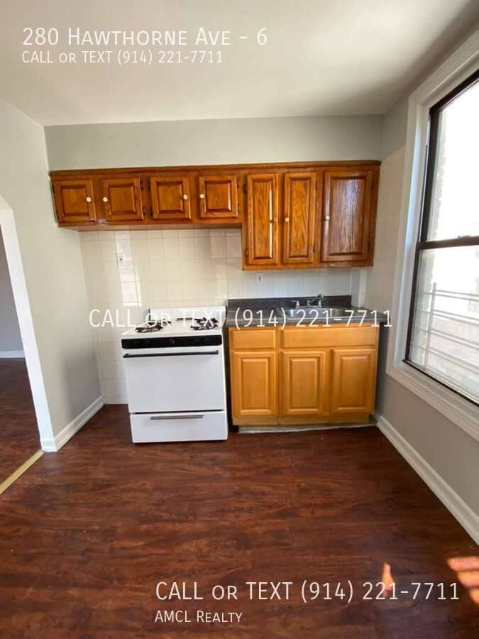 Apartment for rent at 280 Hawthorne Ave #6, Yonkers, NY 10705