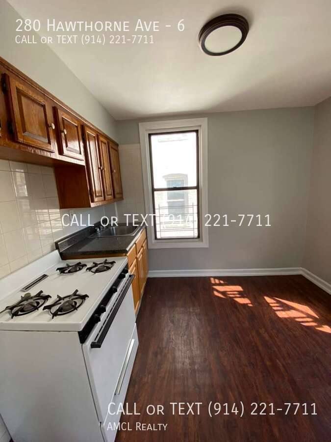 Apartment for rent at 280 Hawthorne Ave #6, Yonkers, NY 10705