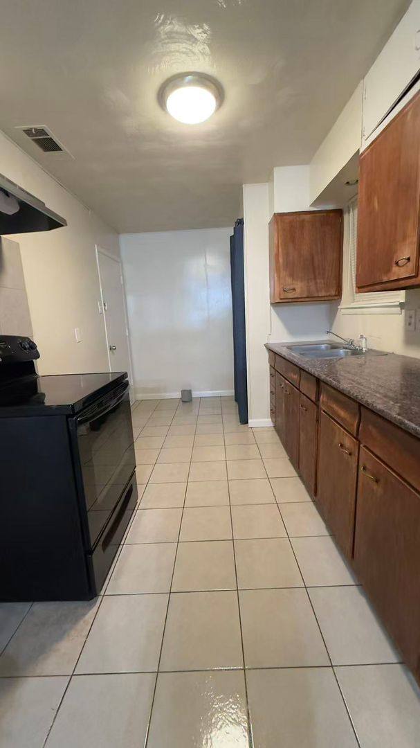 House for rent at 3064 Clover Dr, Mesquite, TX 75150