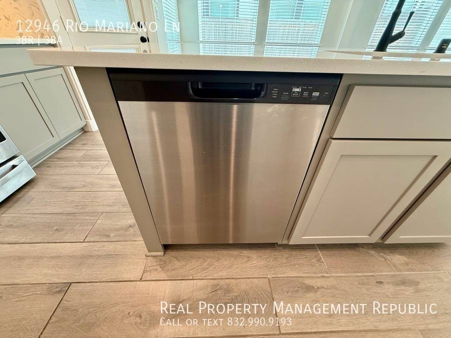 Townhouse for rent at 12946 Rio Mariano Lane, Cypress, TX 77433
