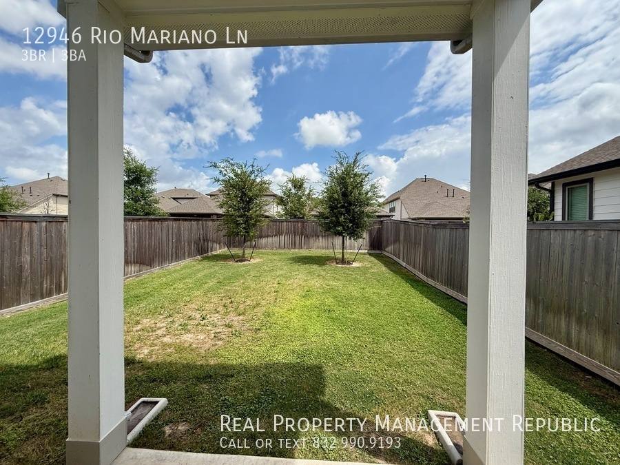 Townhouse for rent at 12946 Rio Mariano Lane, Cypress, TX 77433