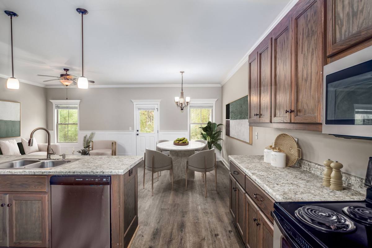Townhouse for rent at 608 E 4th St, Adel, GA 31620