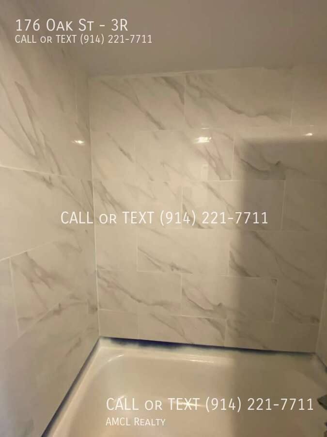 Apartment for rent at 176 Oak St #3R, Yonkers, NY 10701