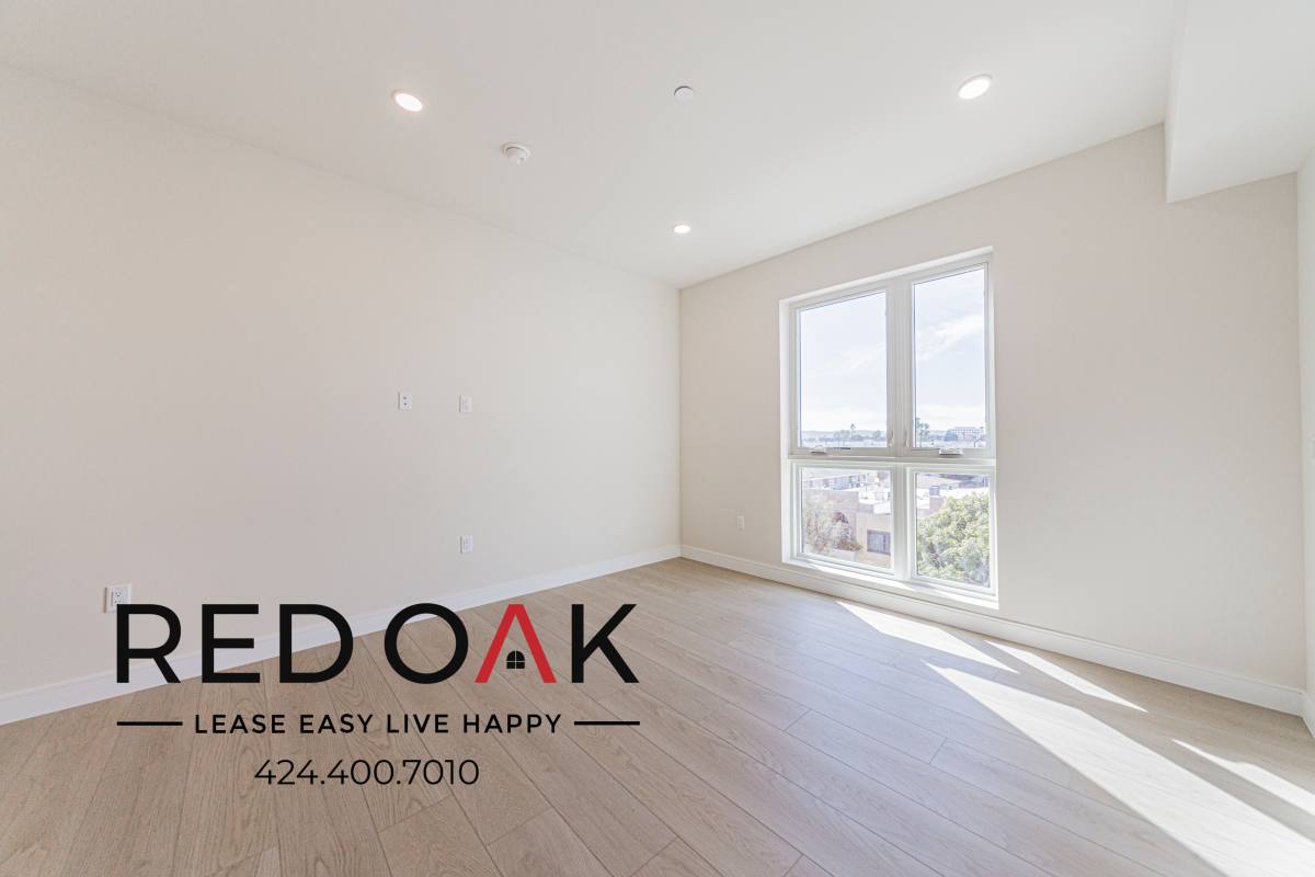 Condo for rent at 5320 Cartwright Ave #406, North Hollywood, CA 91601