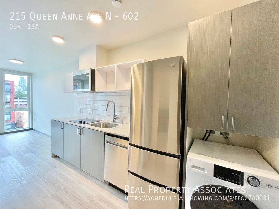 Apartment for rent at 215 Queen Anne Ave N #602, Seattle, WA 98109