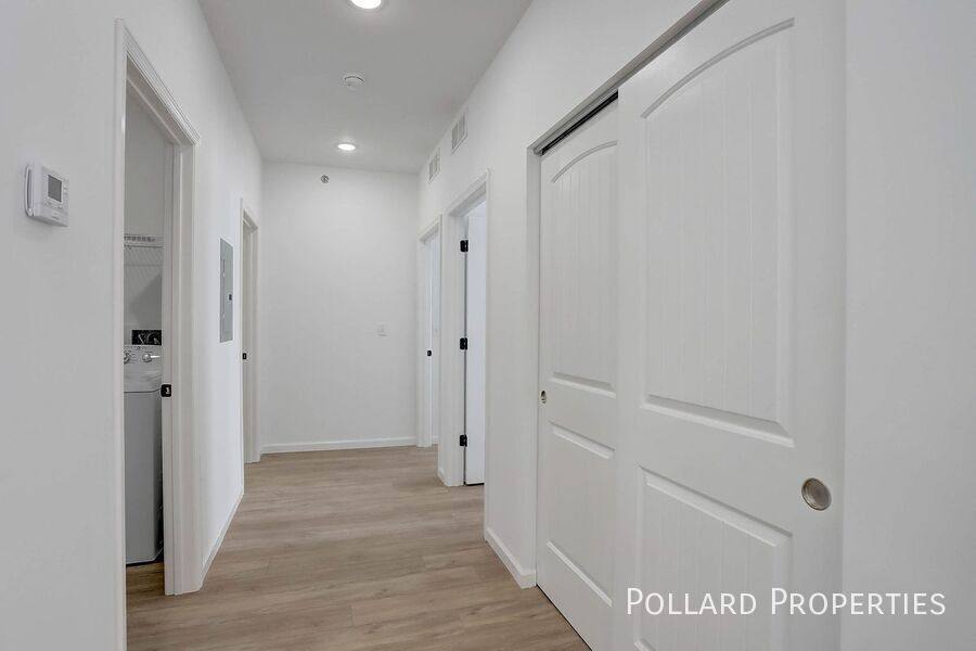 Apartment for rent at 100 Parkview Dr #101, Wright City, MO 63390