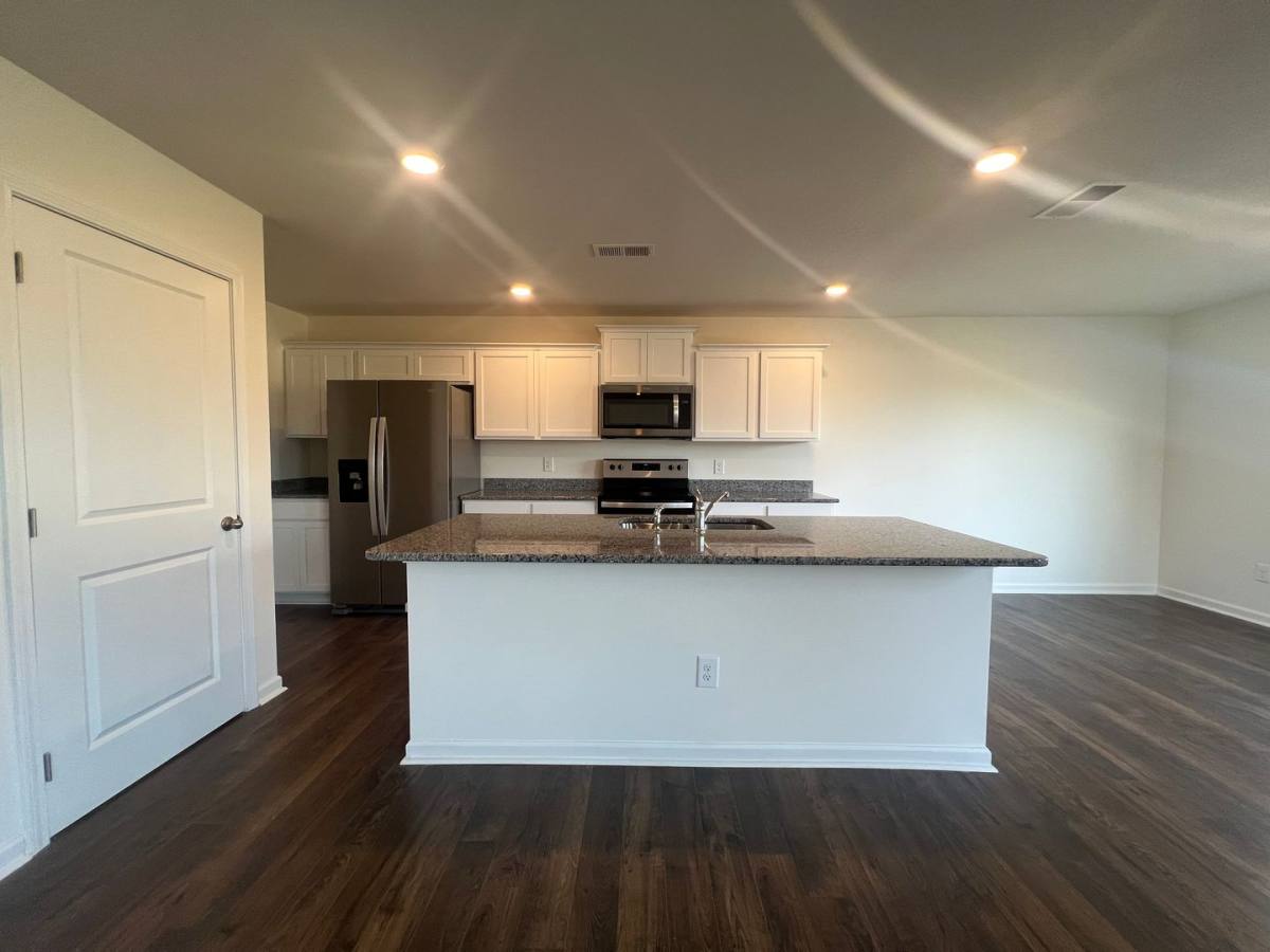 House for rent at 467 Cox Hollow Rd, Kingsport, TN 37663