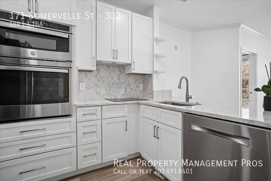 Condo for rent at 171 Somervelle St #302, Alexandria, VA 22304
