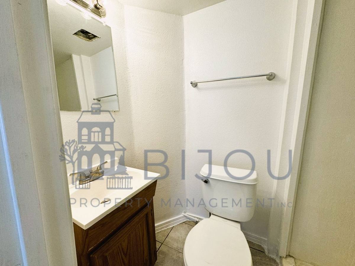 Apartment for rent at 427-431 E Bijou St, Colorado Springs, CO 80903
