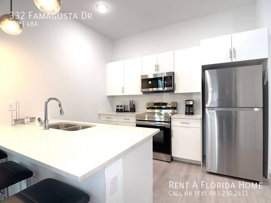 Townhouse for rent at 332 Famagusta Dr, Davenport, FL 33896
