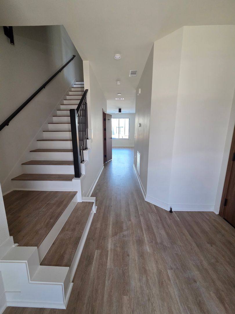 Townhouse for rent at 1106 Emilia Ave, Lowell, AR 72745