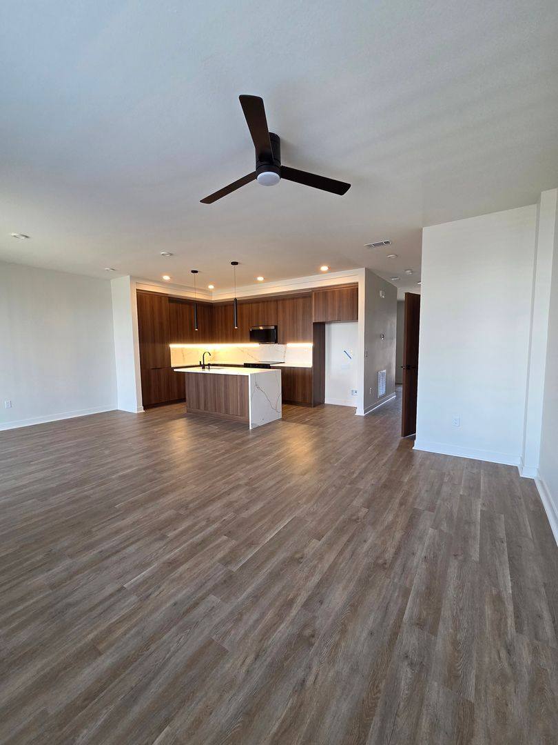 Townhouse for rent at 1106 Emilia Ave, Lowell, AR 72745