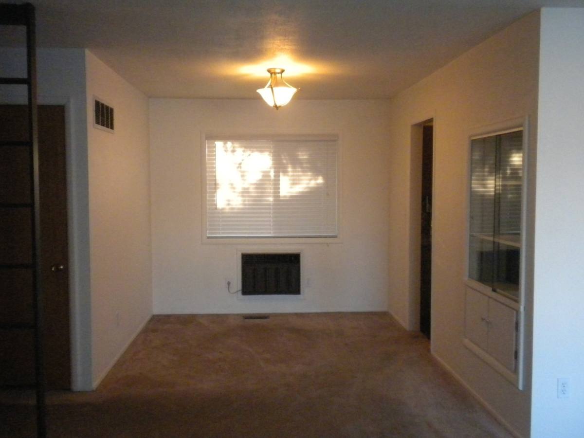 House for rent at 1903 Fifth St, Wenatchee, WA 98801