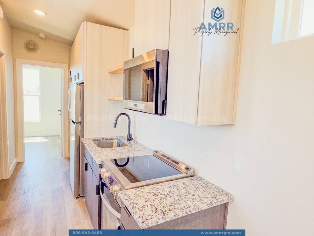 House for rent at 214 Fig Ave, Lubbock, TX 79403