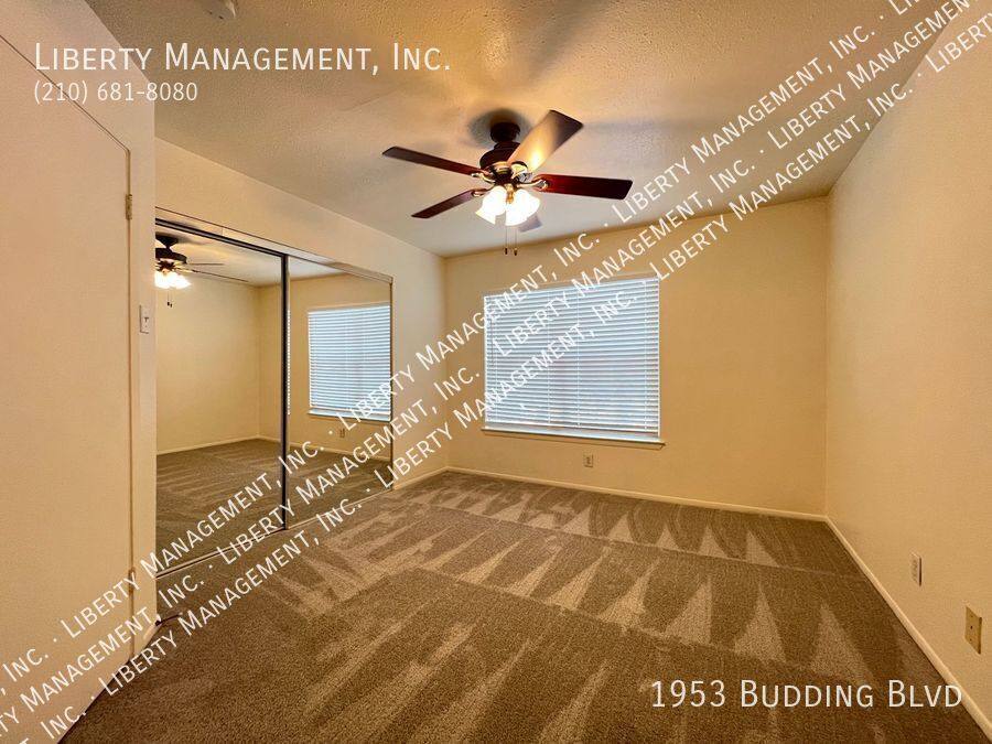 Townhouse for rent at 1953 Budding Blvd, San Antonio, TX 78247
