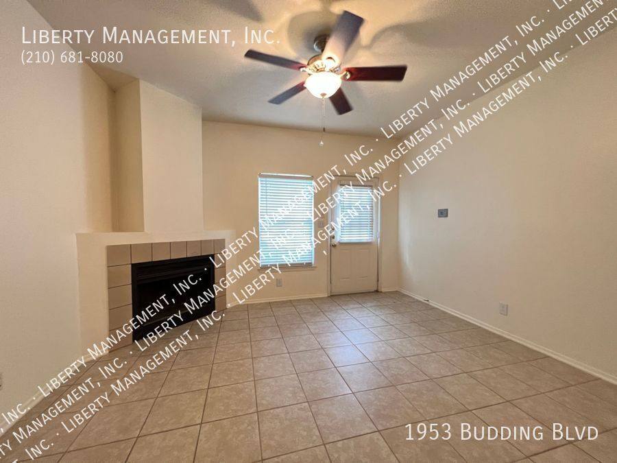 Townhouse for rent at 1953 Budding Blvd, San Antonio, TX 78247
