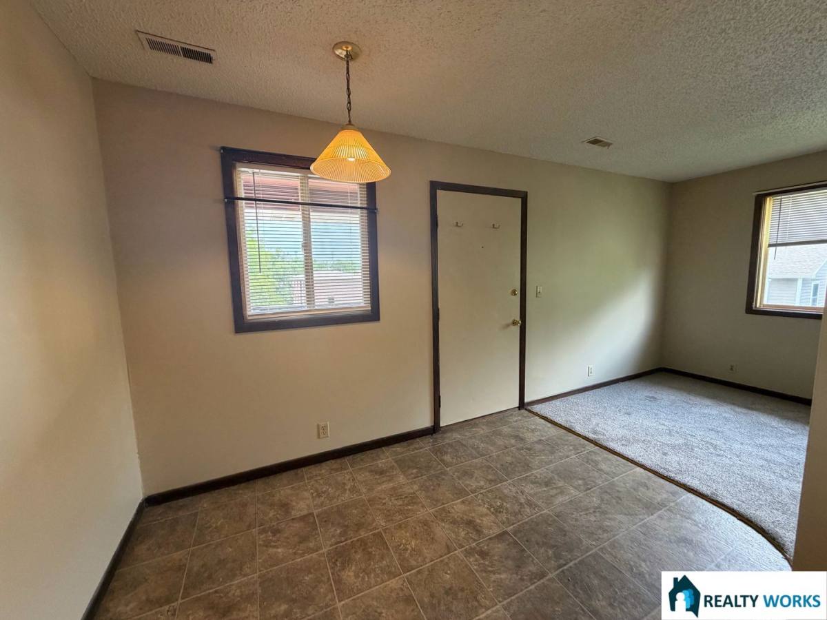 Apartment for rent at 617 S 19th St, Lincoln, NE 68508