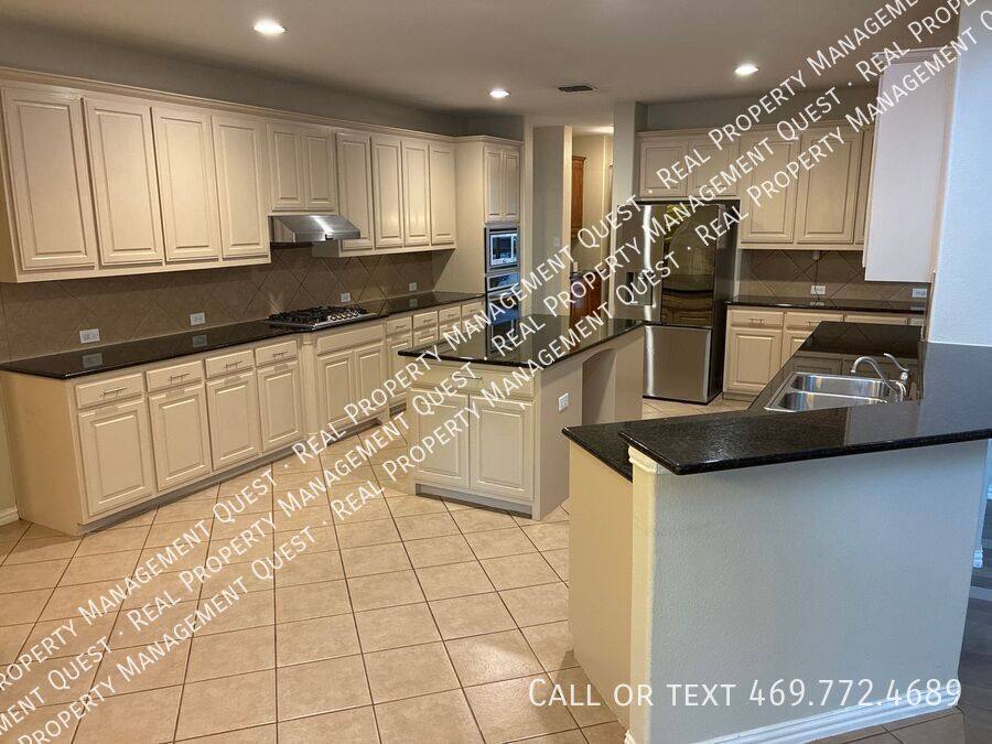 House for rent at 3731 Edgewood Court, Grand Prairie, TX 75052