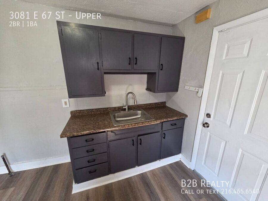 Apartment for rent at 3081 E 67 St, Cleveland, OH 44127