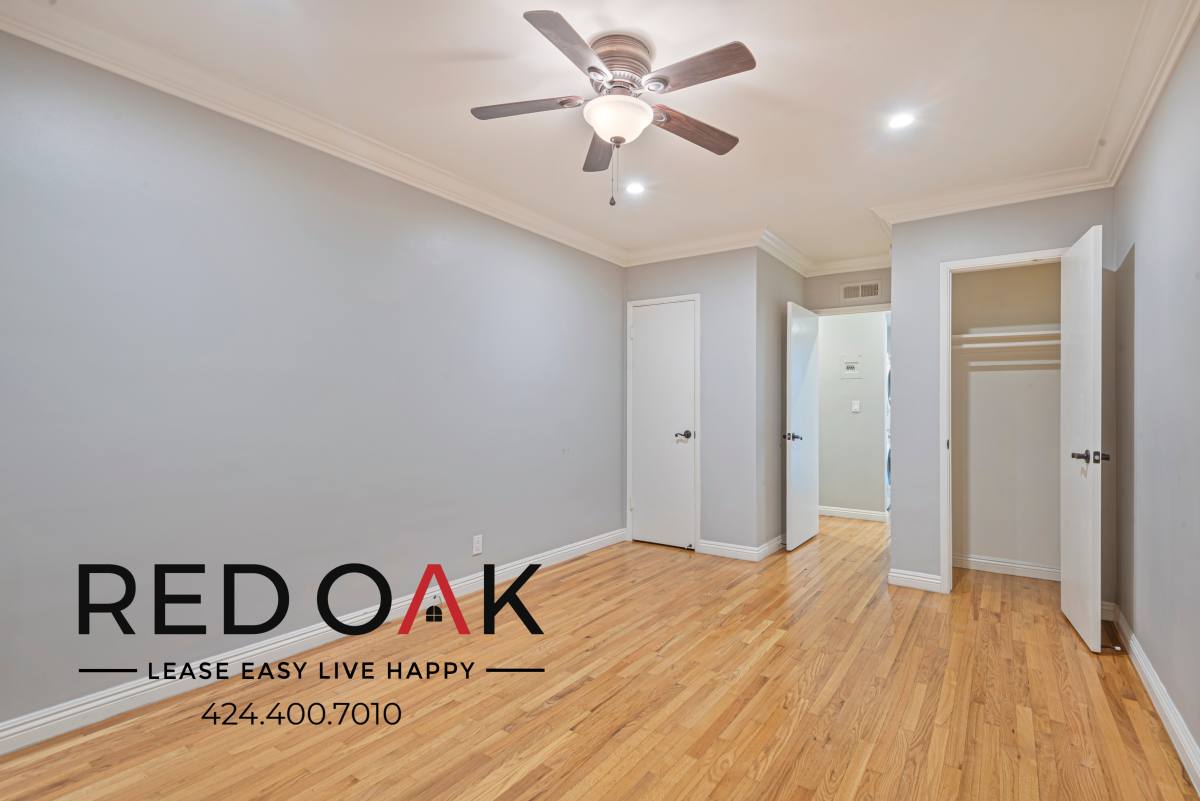 Condo for rent at 436 S Oakhurst Dr #3, Beverly Hills, CA 90212