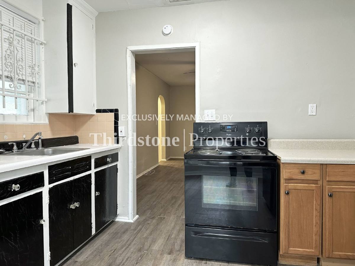 House for rent at 435 Springfield Court N, Jacksonville, FL 32206