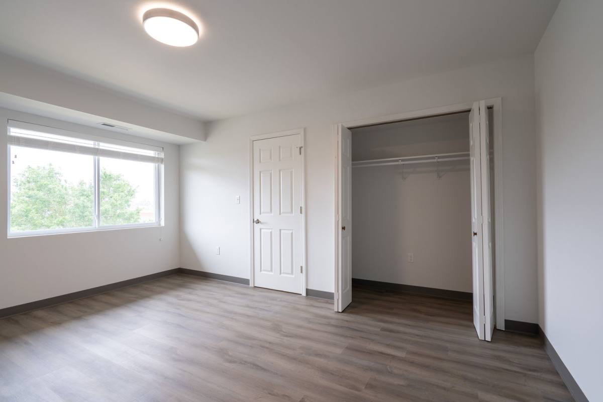 Apartment for rent at 3635 12th Ave SW, Cedar Rapids, IA 52404