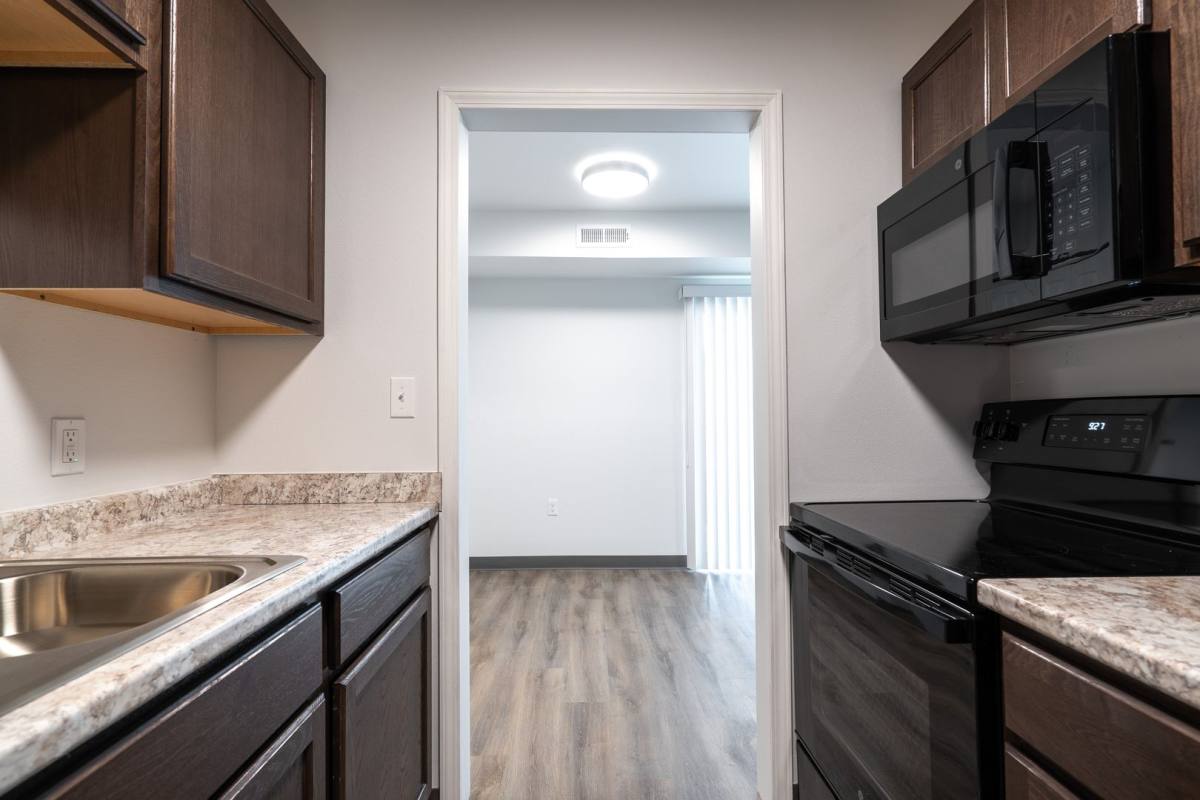 Apartment for rent at 3635 12th Ave SW, Cedar Rapids, IA 52404
