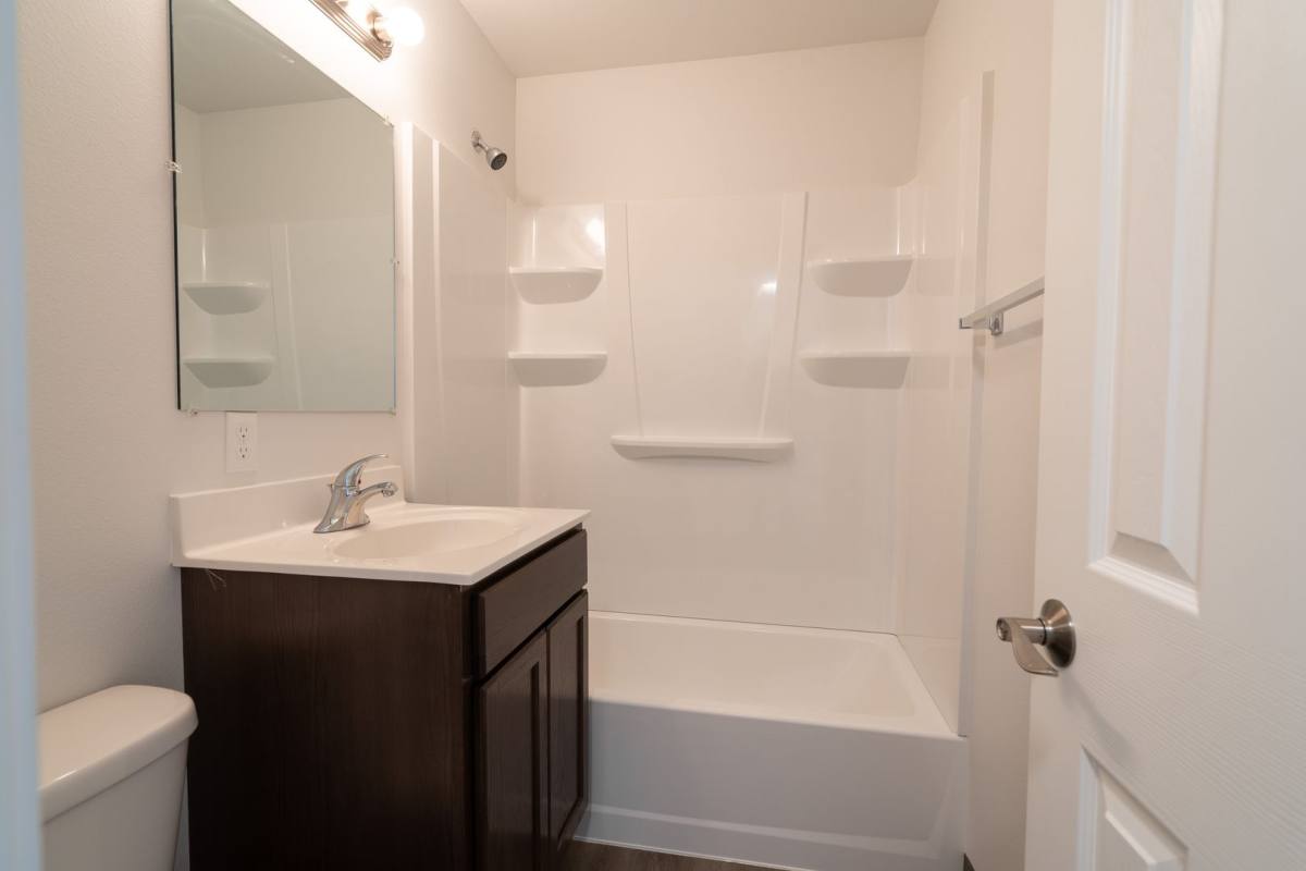 Apartment for rent at 3635 12th Ave SW, Cedar Rapids, IA 52404