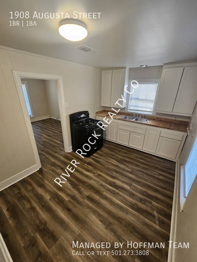 House for rent at 1908 Augusta St, North Little Rock, AR 72114