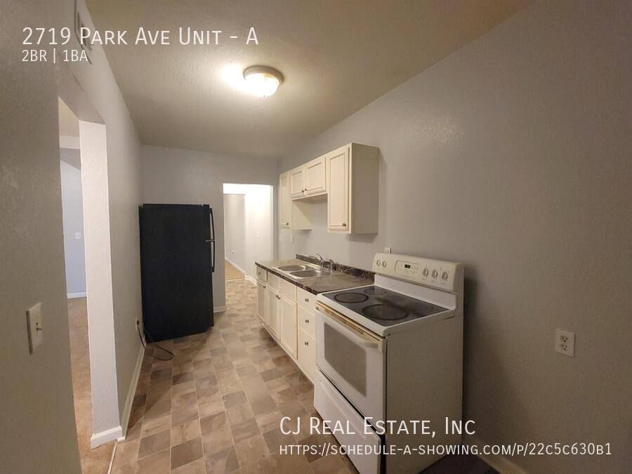 Apartment for rent at 2719 Park Ave #A, Kansas City, MO 64109