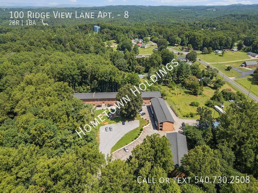 Apartment for rent at 100 Ridge View Lane #8, Bassett, VA 24055