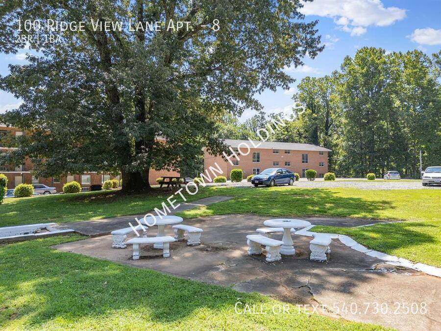 Apartment for rent at 100 Ridge View Lane #8, Bassett, VA 24055