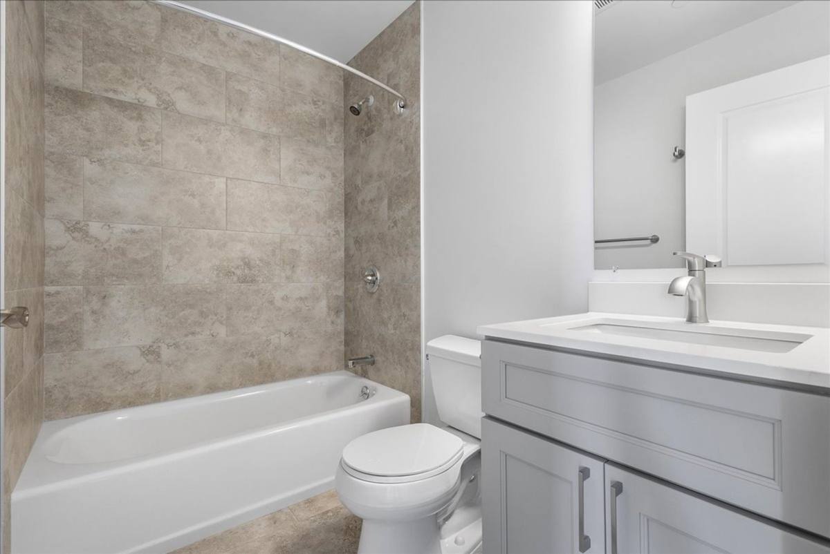 Apartment for rent at 1201-1203 Park St, Alameda, CA 94501