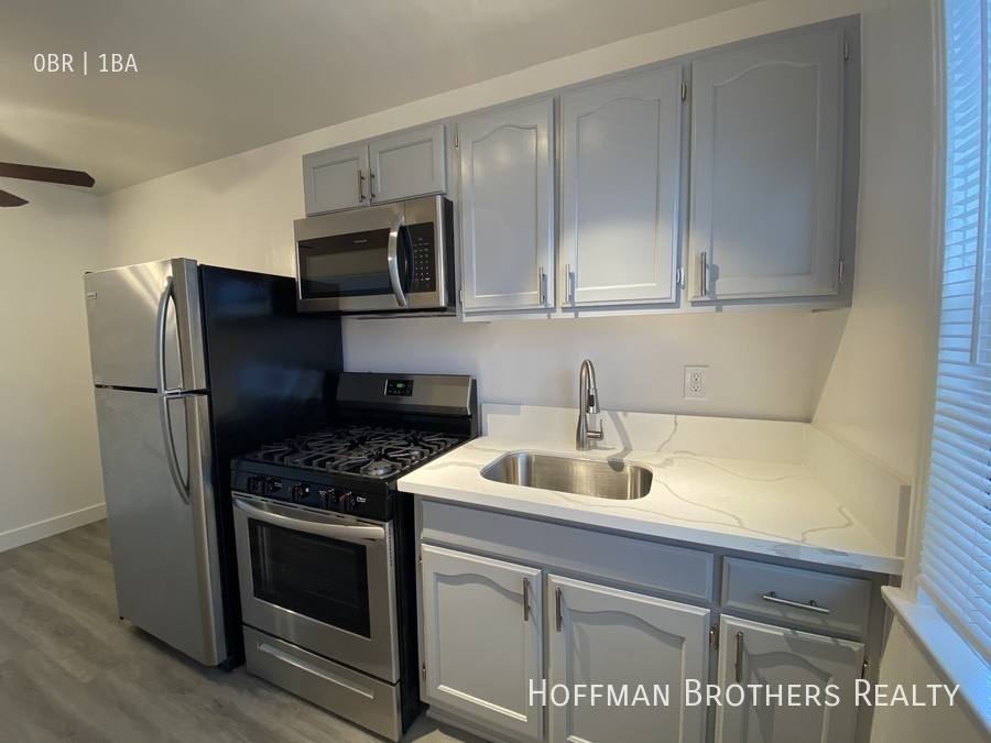 Apartment for rent at 1210 N Berendo St #19, Los Angeles, CA 90029