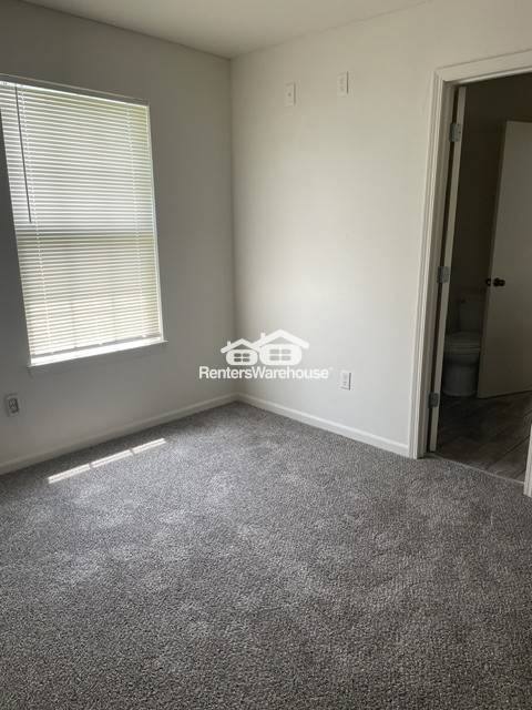 Townhouse for rent at 8127 Lawn Ave, Kansas City, MO 64119
