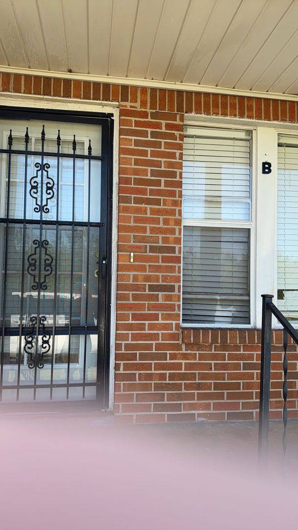 Apartment for rent at 1125 S Mount Zion Rd, Greenville, AL 36037
