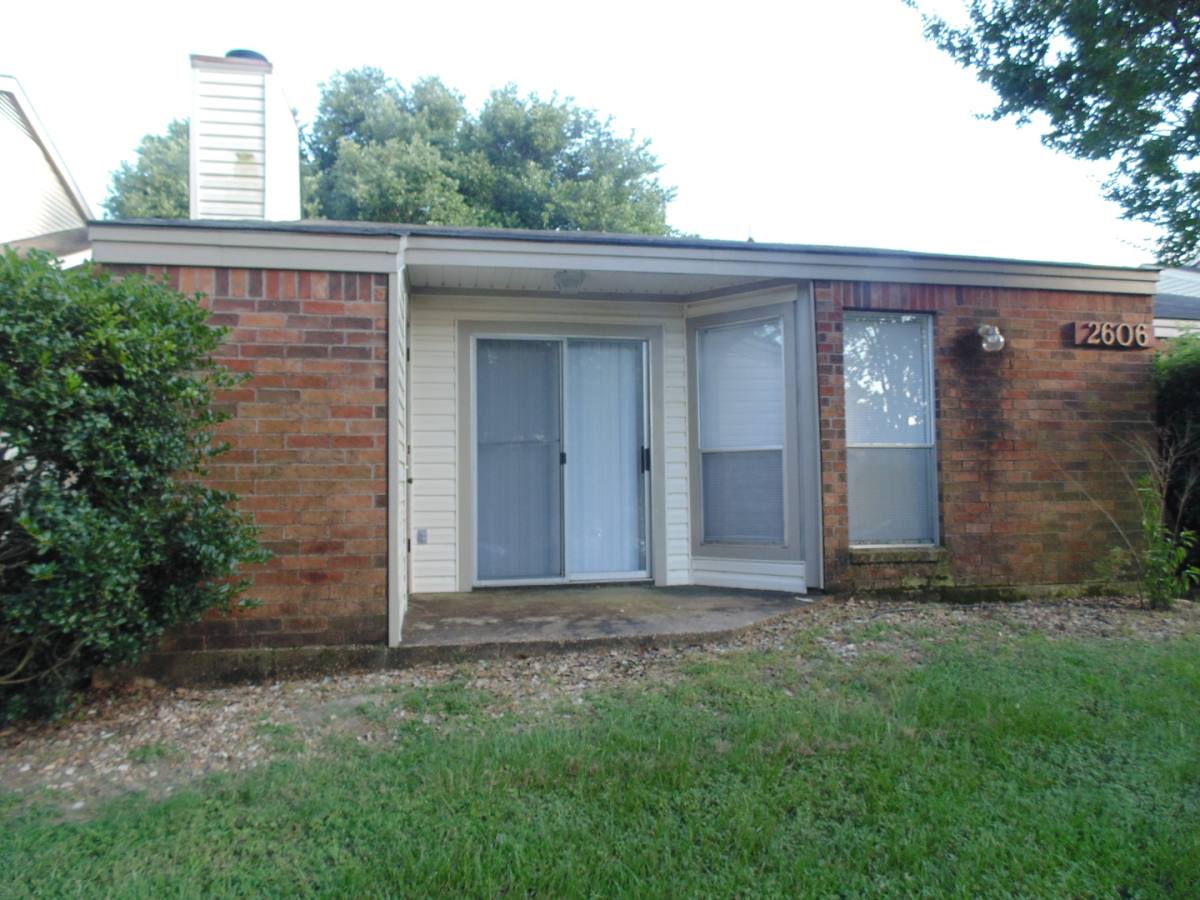 Apartment for rent at 2606 Pecan Knoll, Bryan, TX 77802