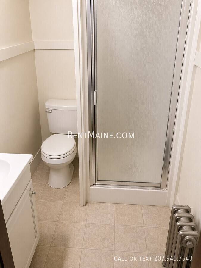 Apartment for rent at 9 Catell St #3, Bangor, ME 04401