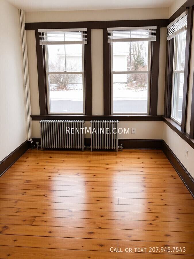 Apartment for rent at 9 Catell St #3, Bangor, ME 04401