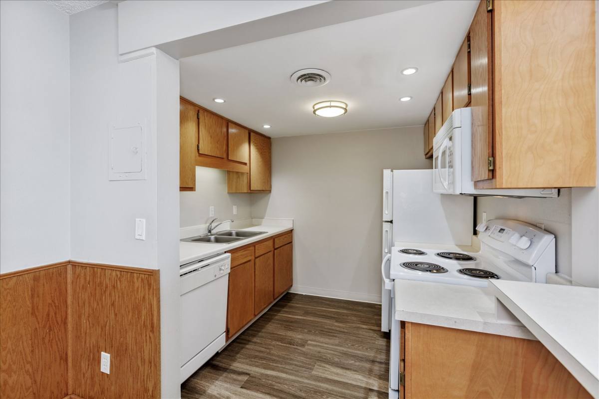 Apartment for rent at 3550 S Pennsylvania St #401, Englewood, CO 80113