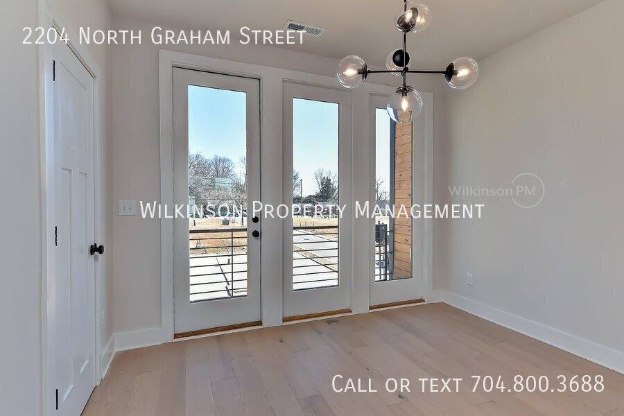 Townhouse for rent at 2204 Northend Dr, Charlotte, NC 28206