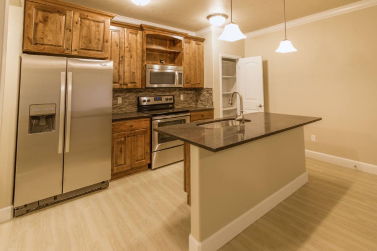 Apartment for rent at 1027 W 1033 N, Orem, UT 84057